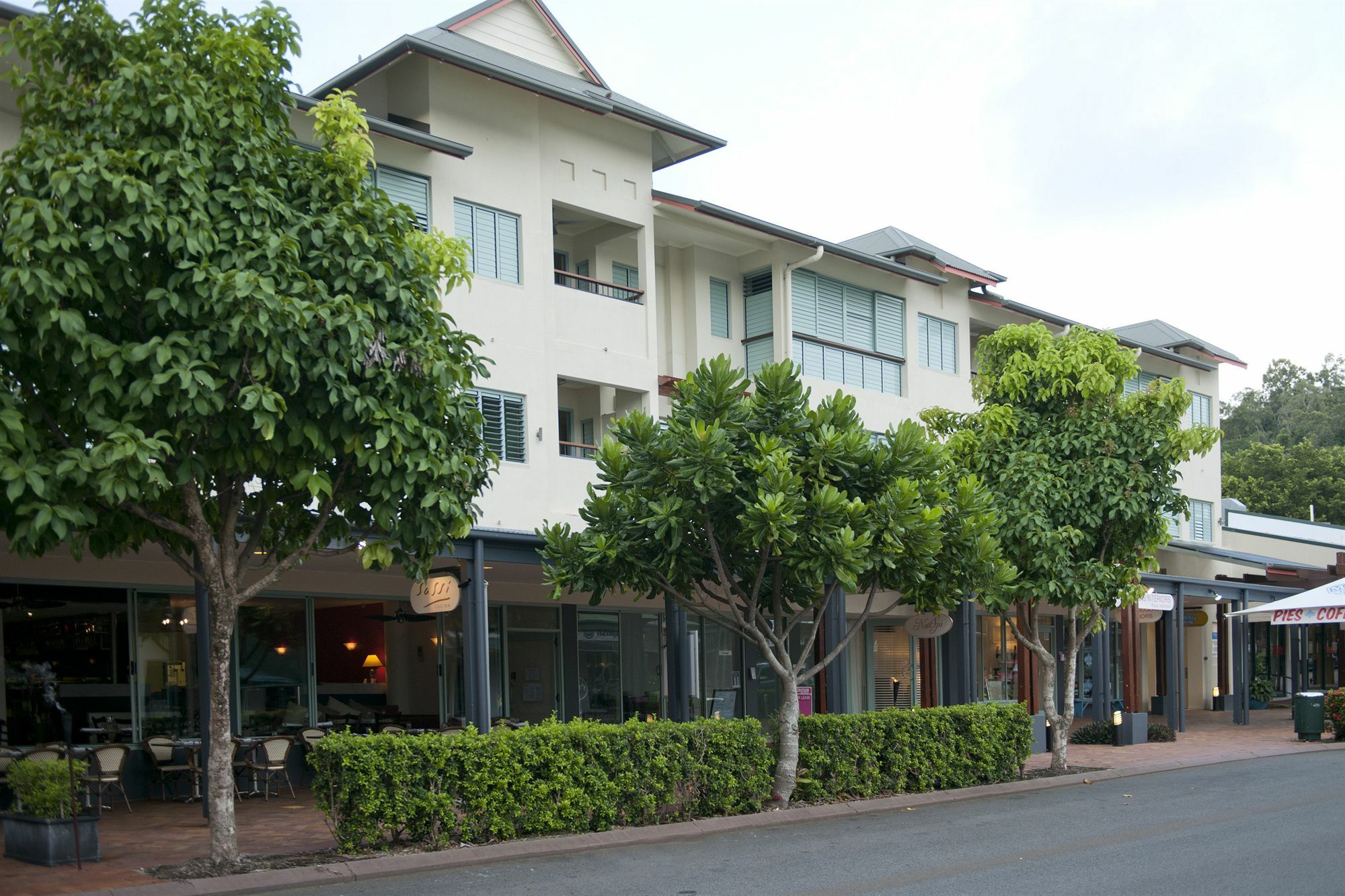 Mantra In The Village Port Douglas Exteriör bild